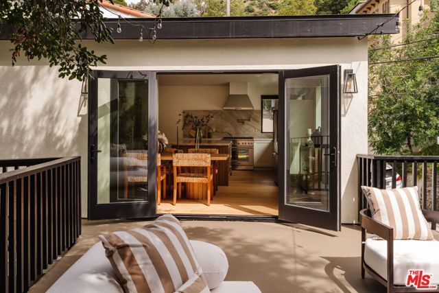 9849 Portola Drive, Beverly Hills, CA 90210