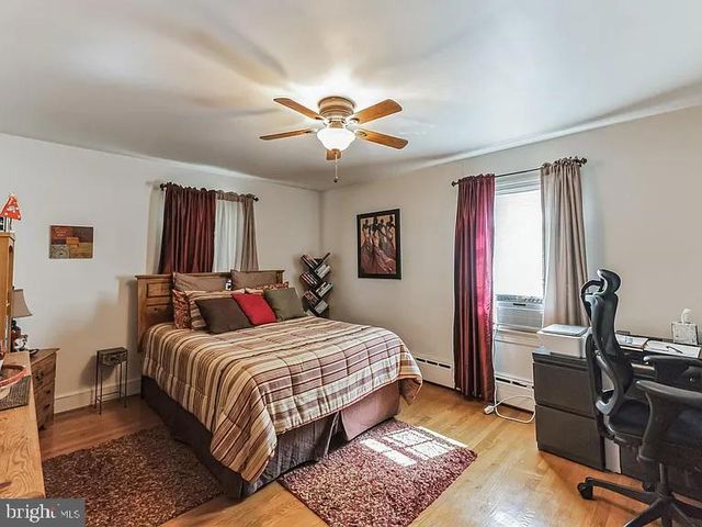 1410 PARCELL ST, Fredericksburg, VA 22401