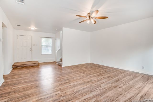 7415 CORIAN PARK DR, San Antonio, TX 78249