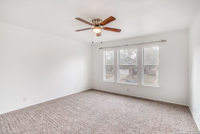 7415 CORIAN PARK DR, San Antonio, TX 78249