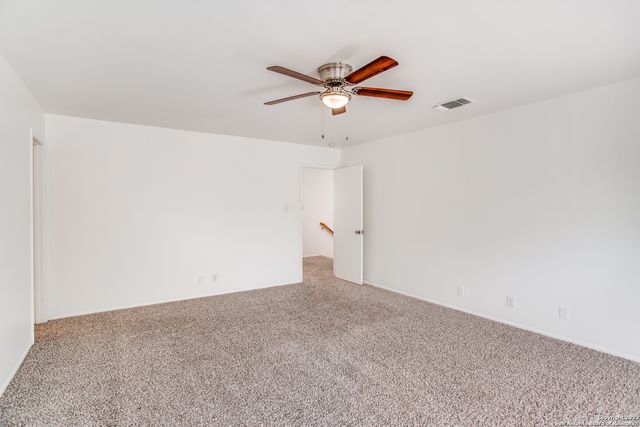 7415 CORIAN PARK DR, San Antonio, TX 78249