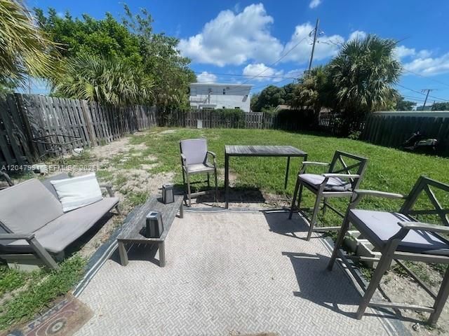719 9th St, West Palm Beach, FL 33401