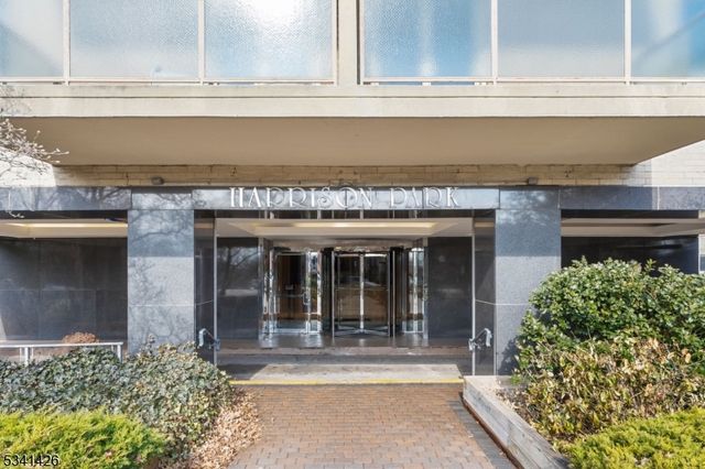 377 S Harrison St 9G, East Orange City, NJ 07018