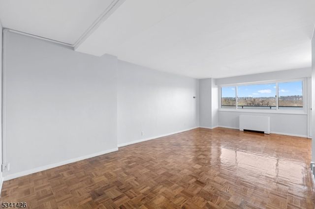 377 S Harrison St 9G, East Orange City, NJ 07018