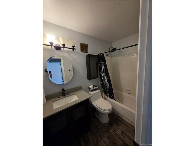 2415 S Xanadu Way 2415-A, Aurora, CO 80014