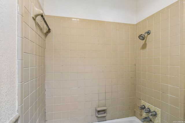10801 PINEHILL ST, San Antonio, TX 78230