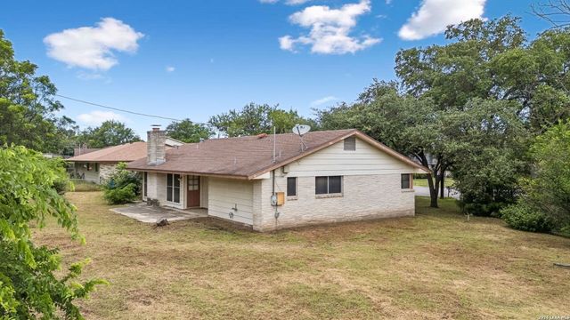 10801 PINEHILL ST, San Antonio, TX 78230