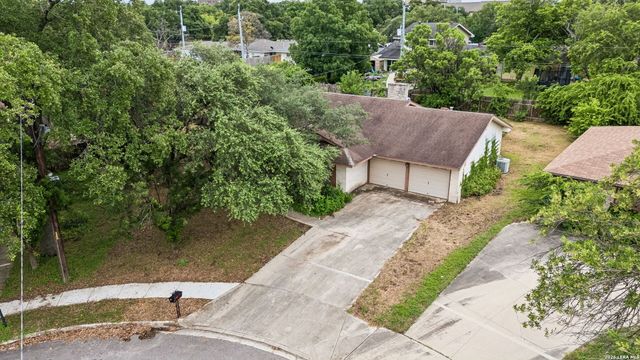 10801 PINEHILL ST, San Antonio, TX 78230