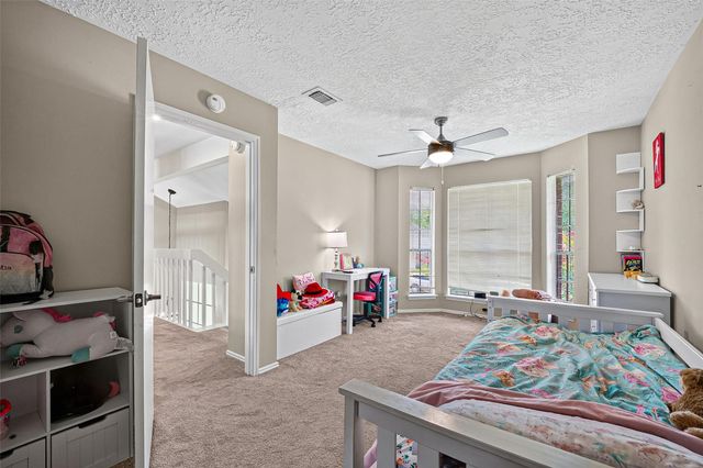 2124 Bennigan Street, League City, TX 77573