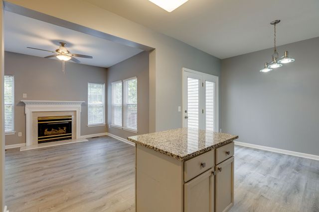 684 Huffine Manor Cir, Franklin, TN 37067
