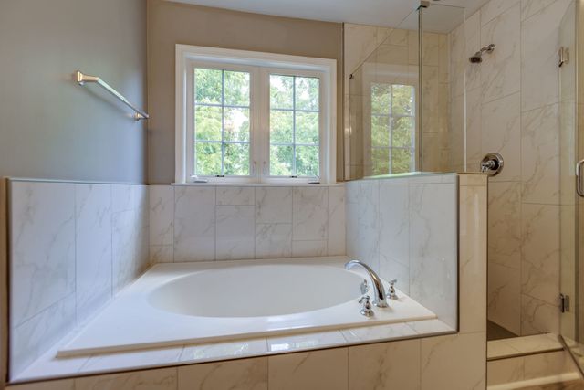 684 Huffine Manor Cir, Franklin, TN 37067