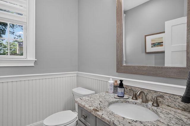 10 Sterling Ct, Northborough, MA 01532