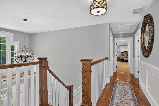 10 Sterling Ct, Northborough, MA 01532