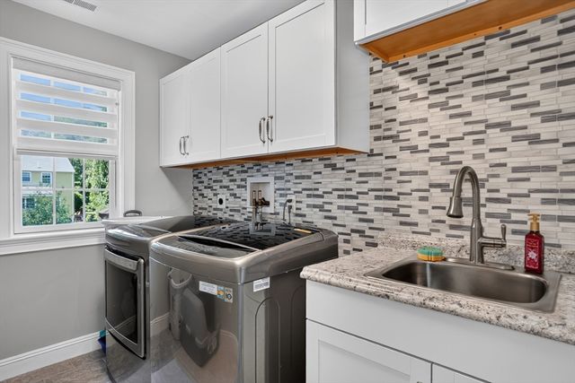 10 Sterling Ct, Northborough, MA 01532