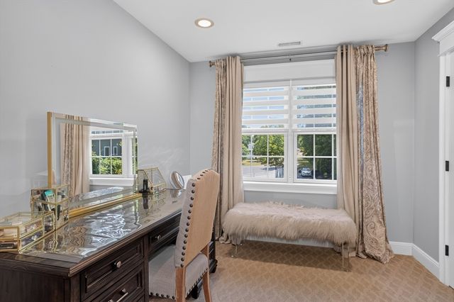 10 Sterling Ct, Northborough, MA 01532