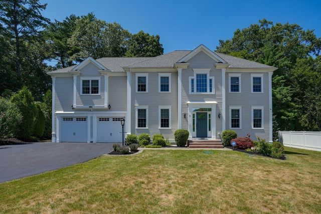 10 Sterling Ct, Northborough, MA 01532
