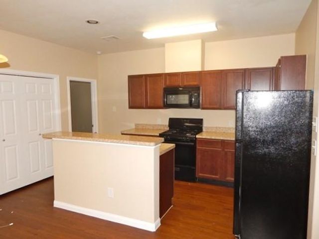 19146 Sandelford Drive, Katy, TX 77449