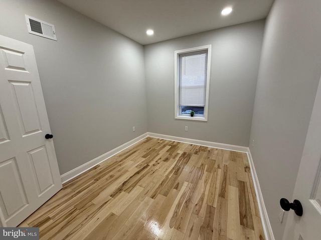 837 S 51ST ST, Philadelphia, PA 19143