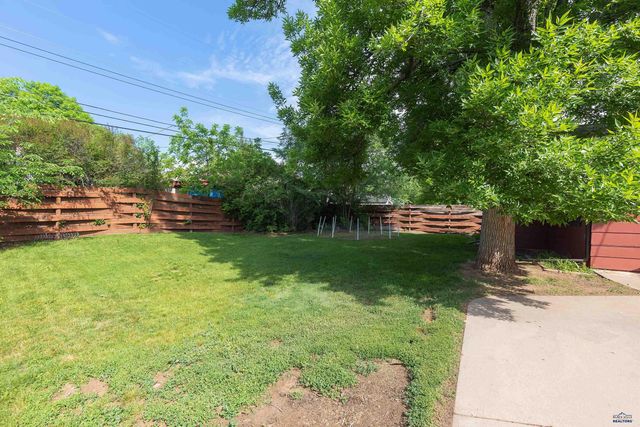 705 BELMONT DR, Rapid City, SD 57702