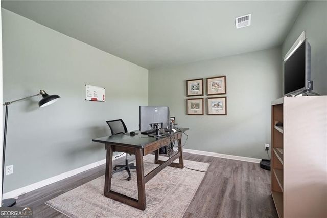 226 Charles Drive NE, Calhoun, GA 30701