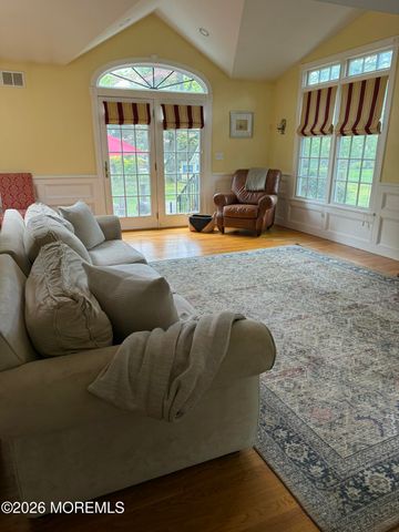 14 Silverbrook Place, Lincroft, NJ 07738