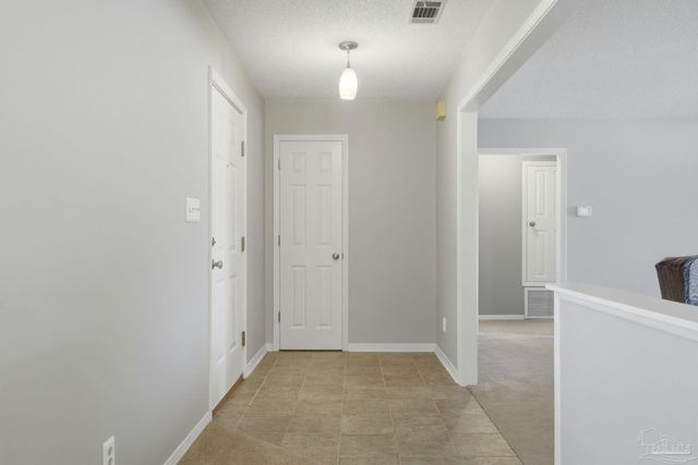 3878 Sailwind Dr, Gulf Breeze, FL 32563