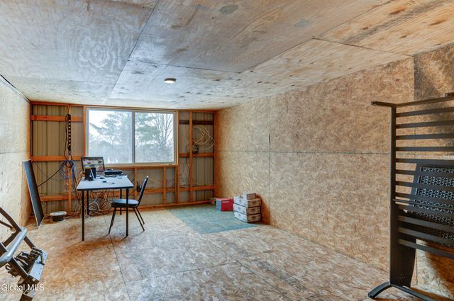 627 Lily Lake Road, Gloversville, NY 12078