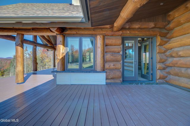 627 Lily Lake Road, Gloversville, NY 12078