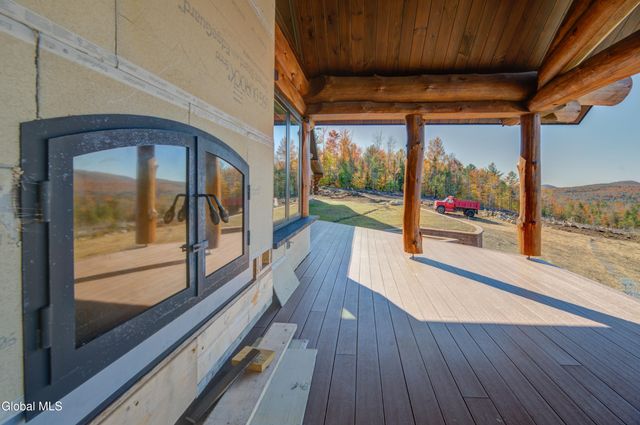 627 Lily Lake Road, Gloversville, NY 12078