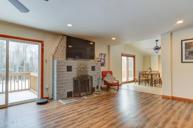 627 Lily Lake Road, Gloversville, NY 12078