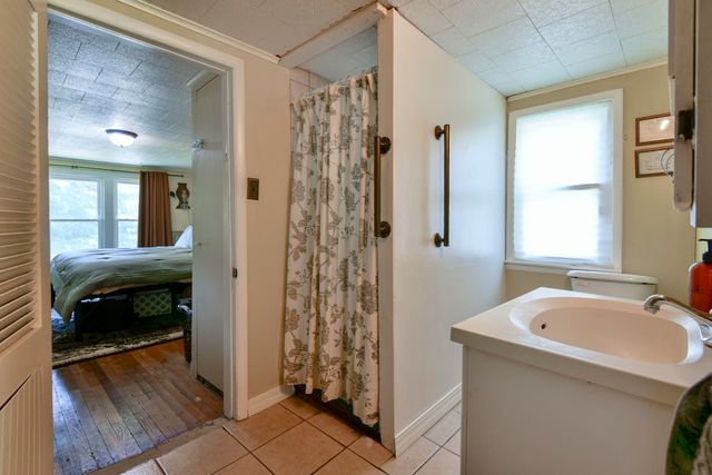 802 W Highway 76, Anderson, MO 64831