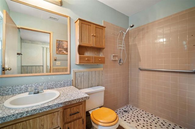 1229 W GRANFIELD AVENUE, Plant City, FL 33563