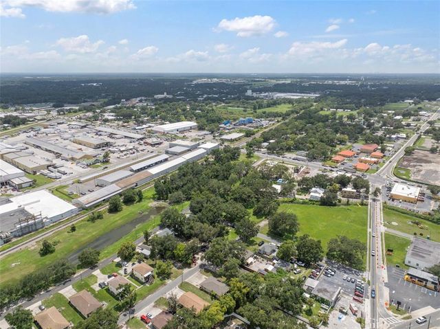 1229 W GRANFIELD AVENUE, Plant City, FL 33563