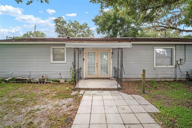 1229 W GRANFIELD AVENUE, Plant City, FL 33563