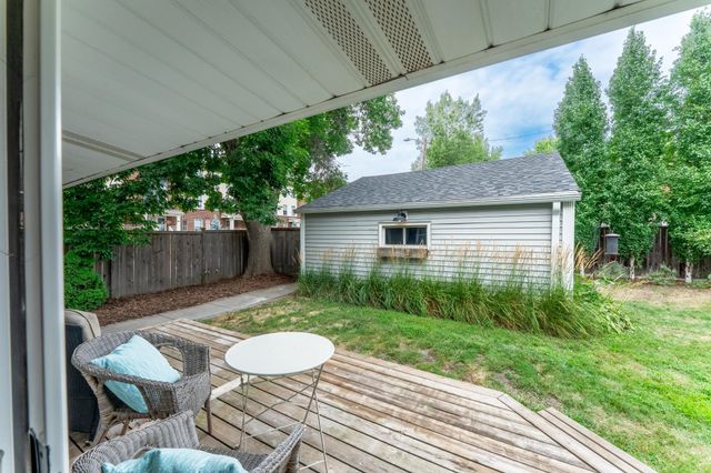 1513 California Avenue W, Falcon Heights, MN 55108