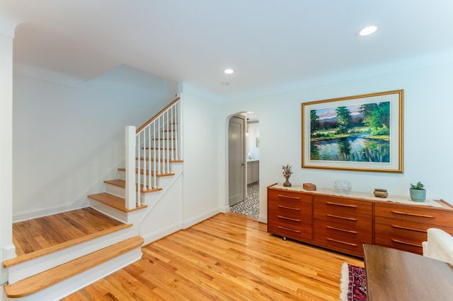 1513 California Avenue W, Falcon Heights, MN 55108
