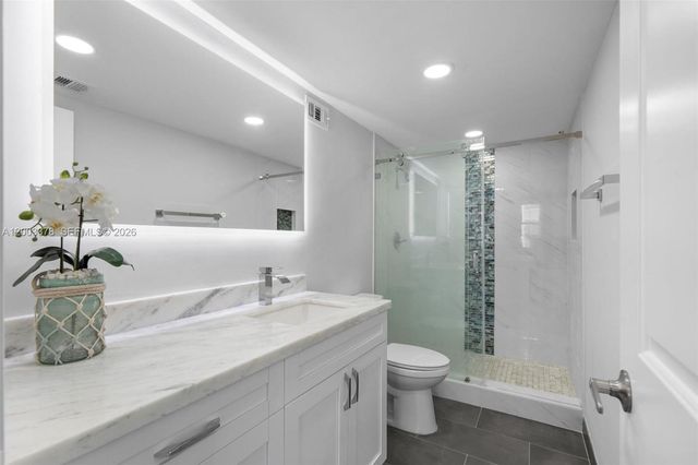 2501 S Ocean Dr 536, Hollywood, FL 33019