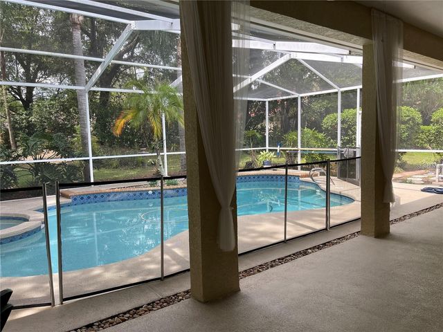 4918 WILLOW RIDGE TERRACE, Valrico, FL 33596