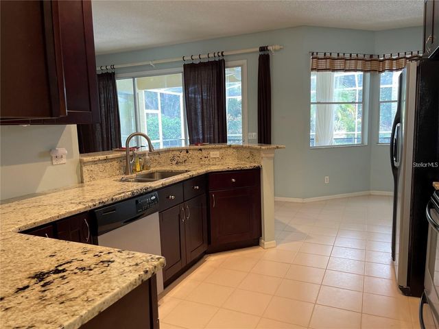 4918 WILLOW RIDGE TERRACE, Valrico, FL 33596