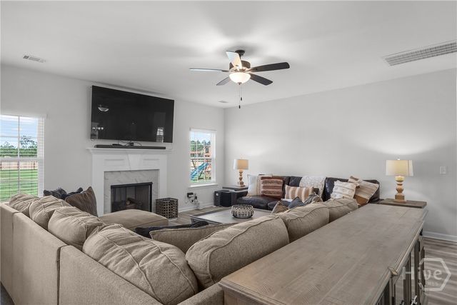 387 Deer Meadow Way SE, Allenhurst, GA 31301