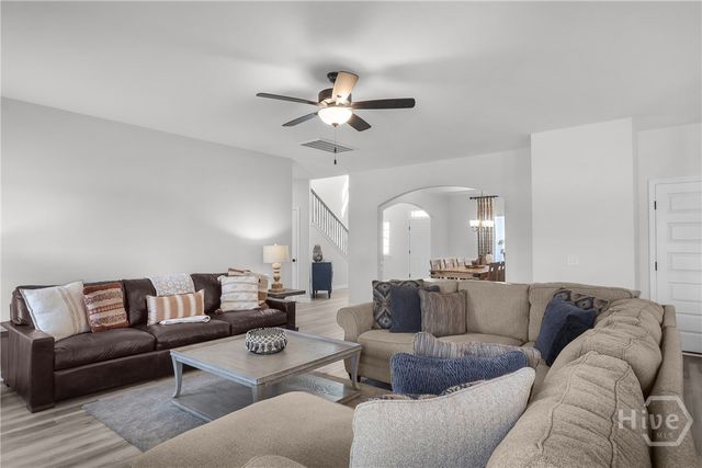 387 Deer Meadow Way SE, Allenhurst, GA 31301