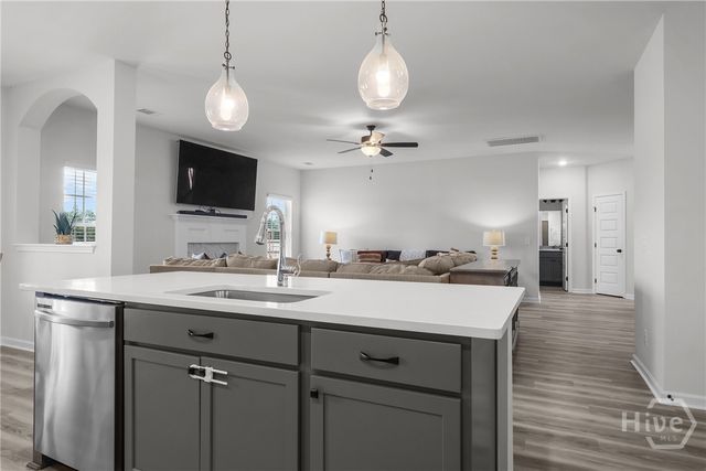 387 Deer Meadow Way SE, Allenhurst, GA 31301