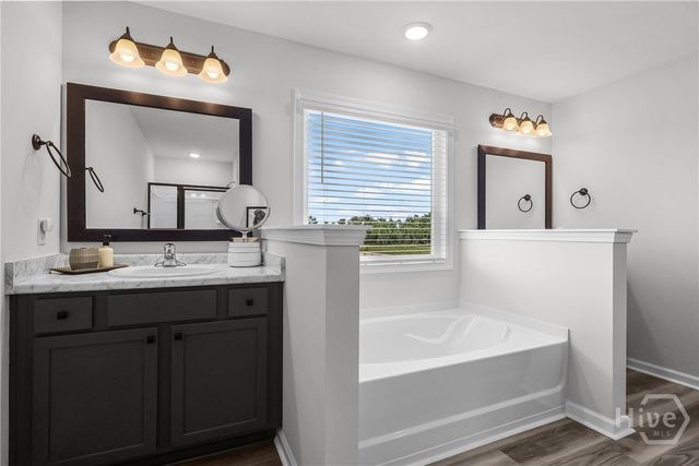387 Deer Meadow Way SE, Allenhurst, GA 31301