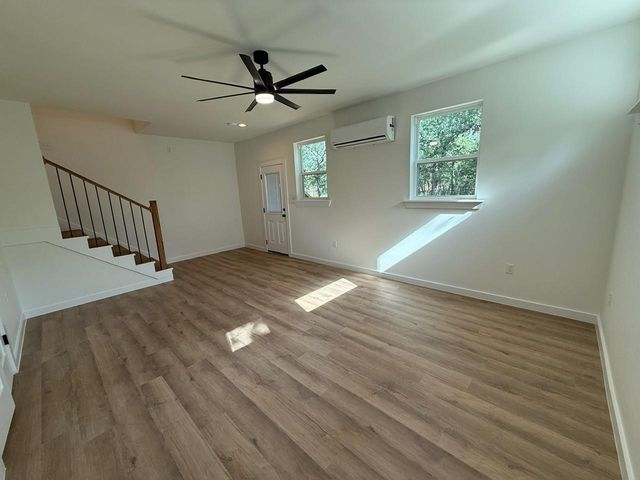 145 Greenbriar Court, Bridgeport, TX 76426