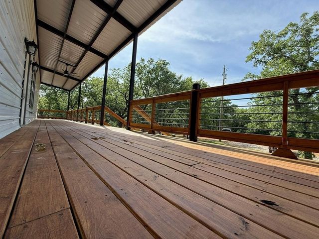 145 Greenbriar Court, Bridgeport, TX 76426