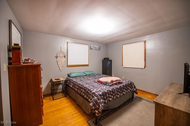 827 E 4th Street, Dover, OH 44622