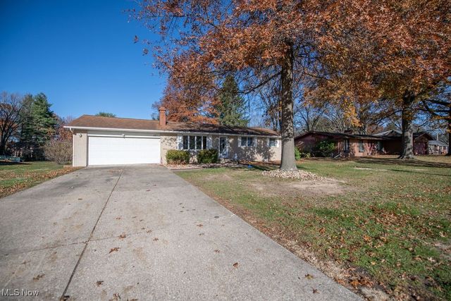 827 E 4th Street, Dover, OH 44622