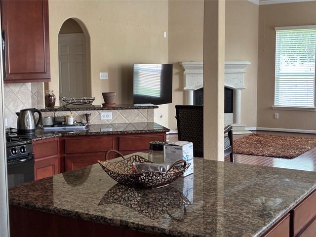 8930 Silent Hills Lane, Richmond, TX 77407