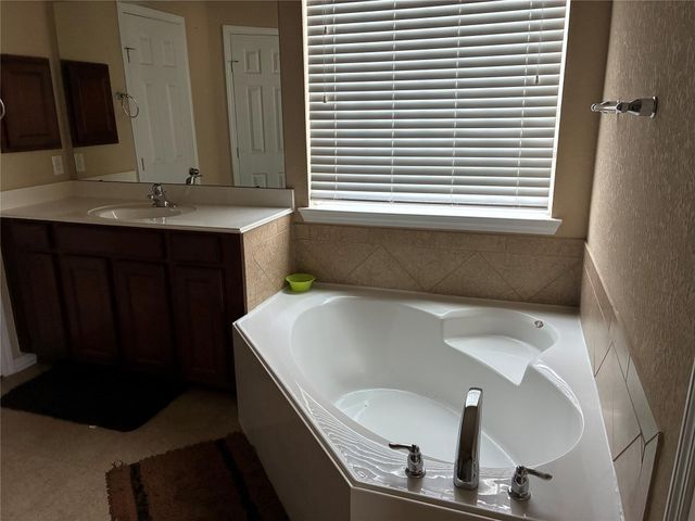 8930 Silent Hills Lane, Richmond, TX 77407