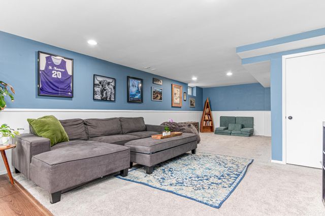 6321 Newton Avenue S, Richfield, MN 55423